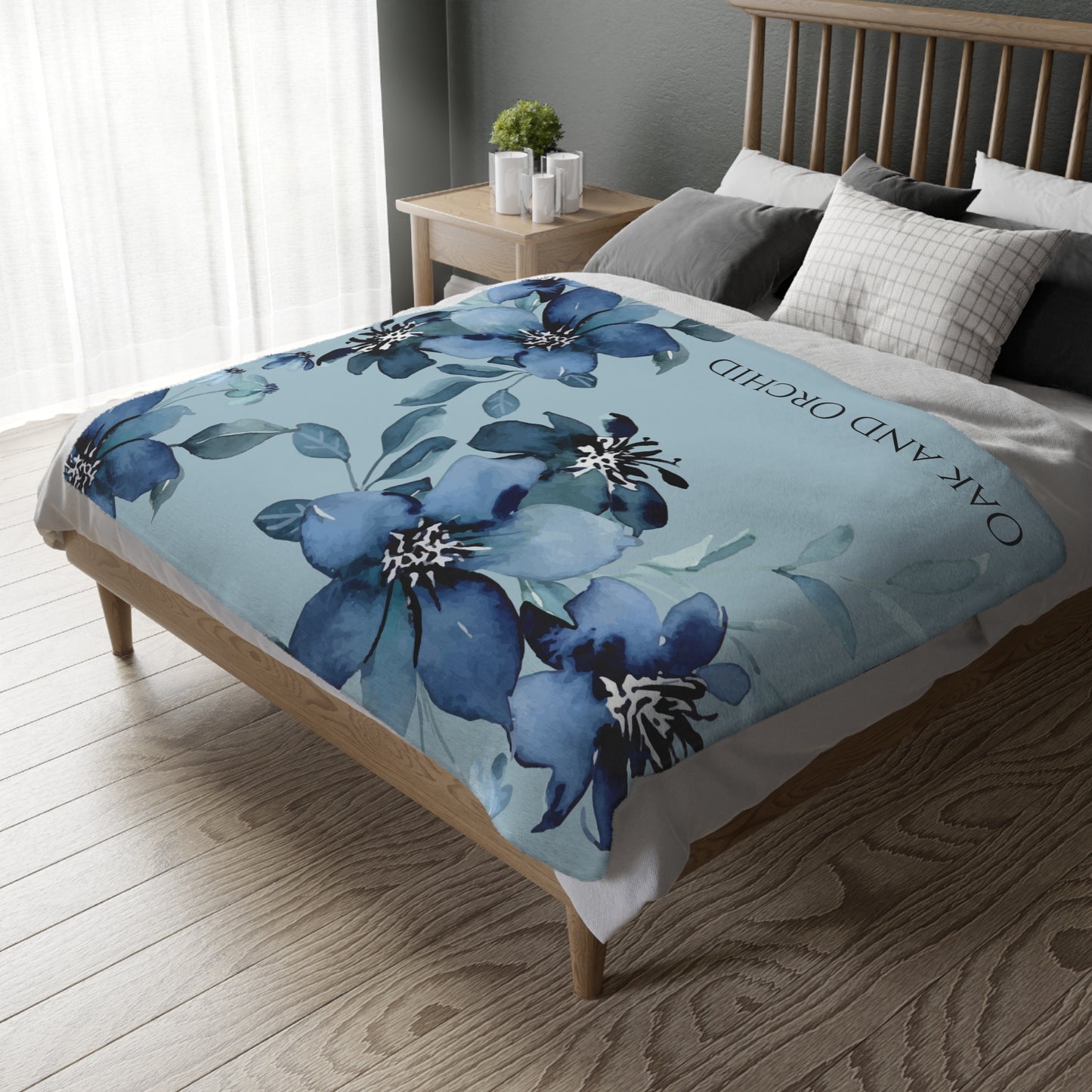 Cerulean Flora Velveteen Microfiber Blanket